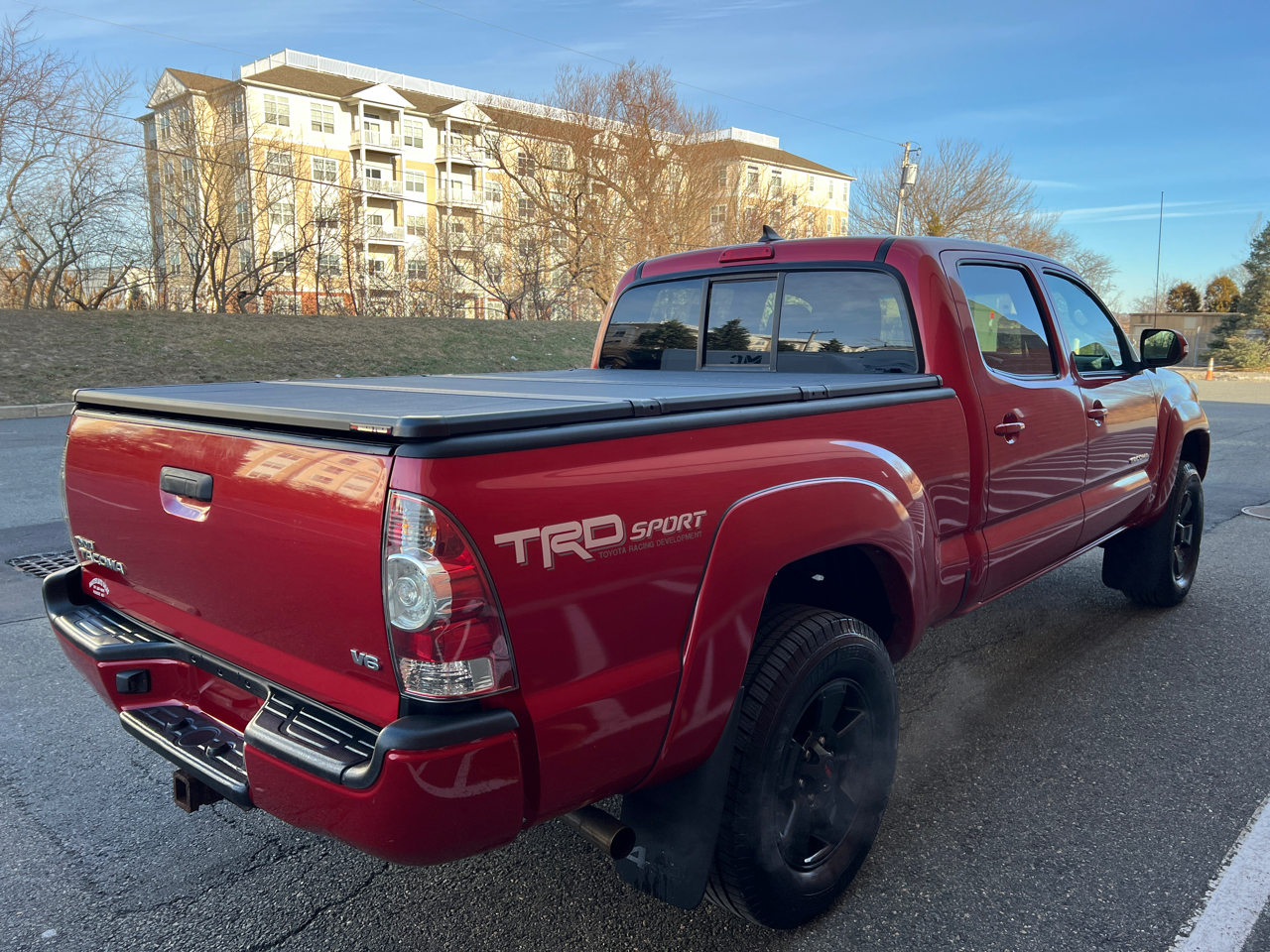 Toyota Tacoma TRD Sport Double Cab 6' Bed V6 4x4 AT (Natl) 2015
