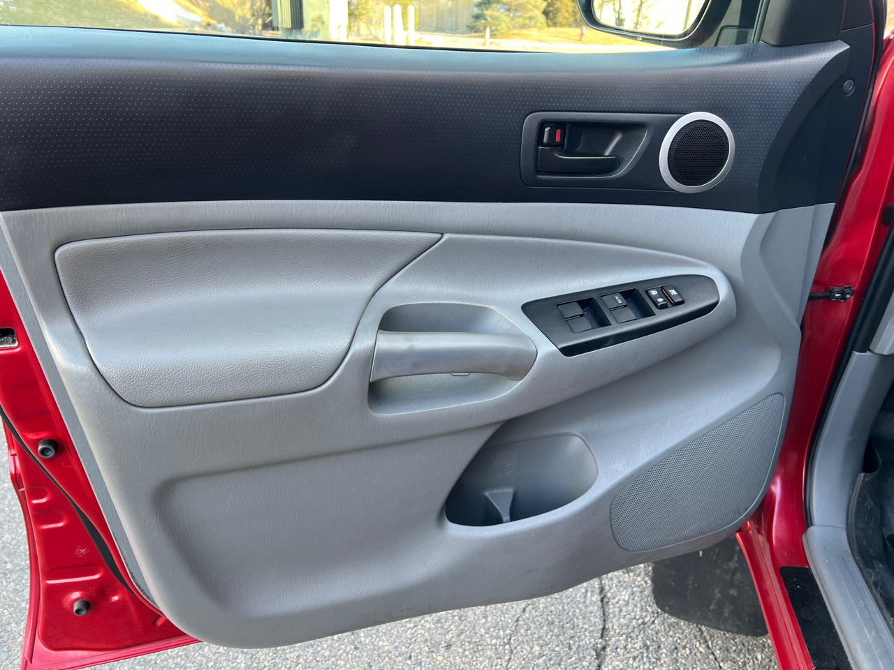 Toyota Tacoma TRD Sport Double Cab 6' Bed V6 4x4 AT (Natl) 2015