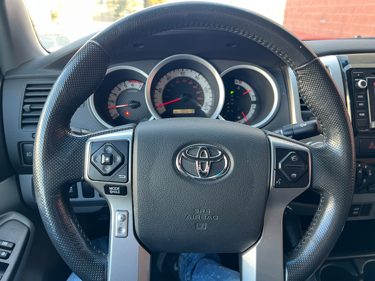 Toyota Tacoma TRD Sport Double Cab 6' Bed V6 4x4 AT (Natl) 2015