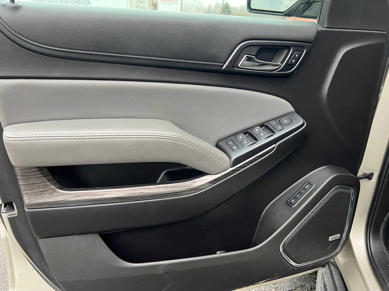 Chevrolet Suburban LT 4WD 2016