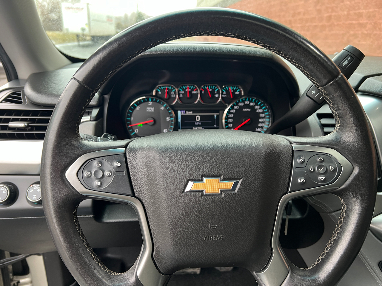 Chevrolet Suburban LT 4WD 2016