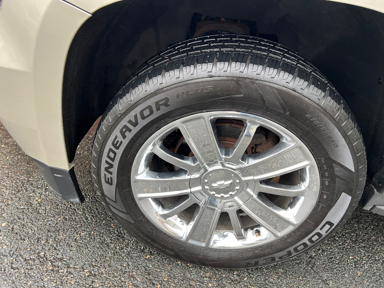 Chevrolet Suburban LT 4WD 2016