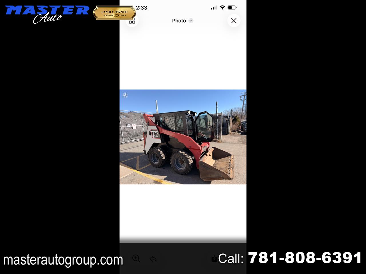 2015 Takeuchi TS80R2 