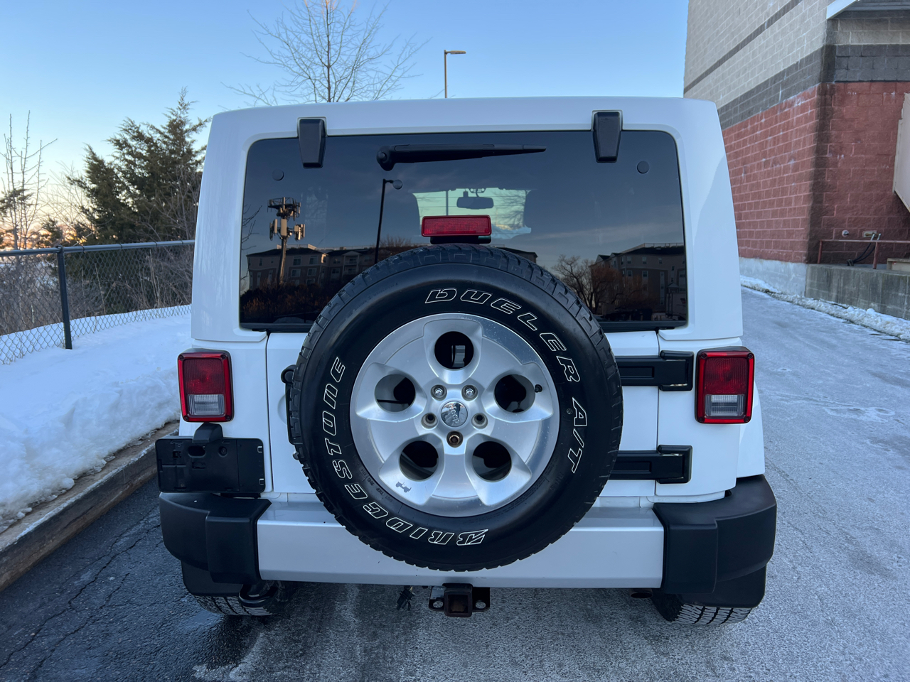 Jeep Wrangler Unlimited Sahara 4WD 2014