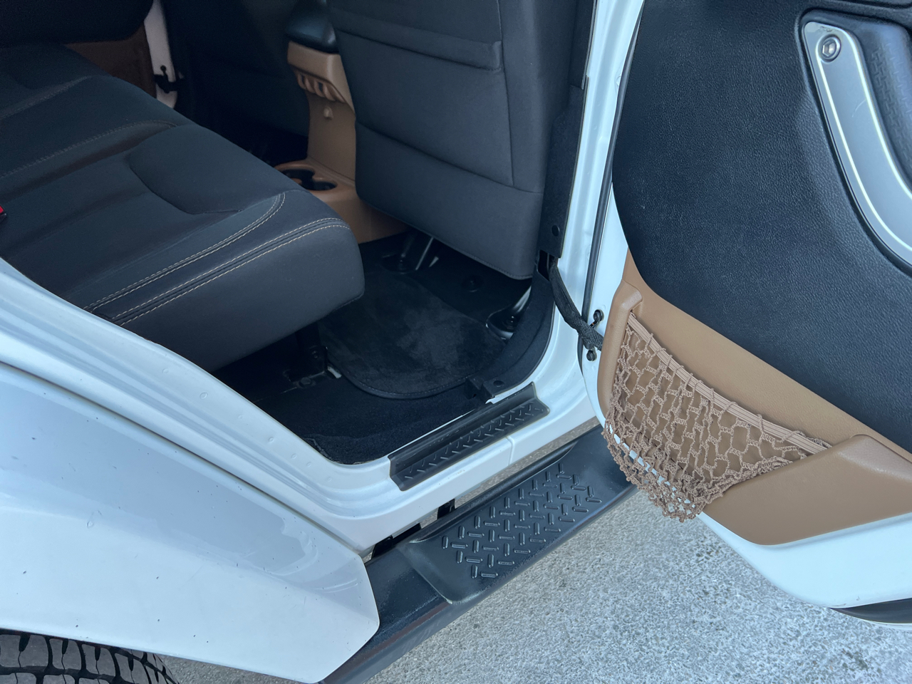 Jeep Wrangler Unlimited Sahara 4WD 2014