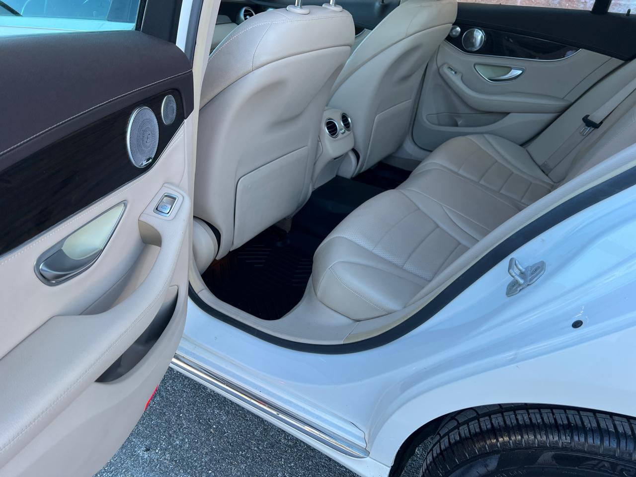 Mercedes-Benz C-Class C300 4MATIC Sedan 2015