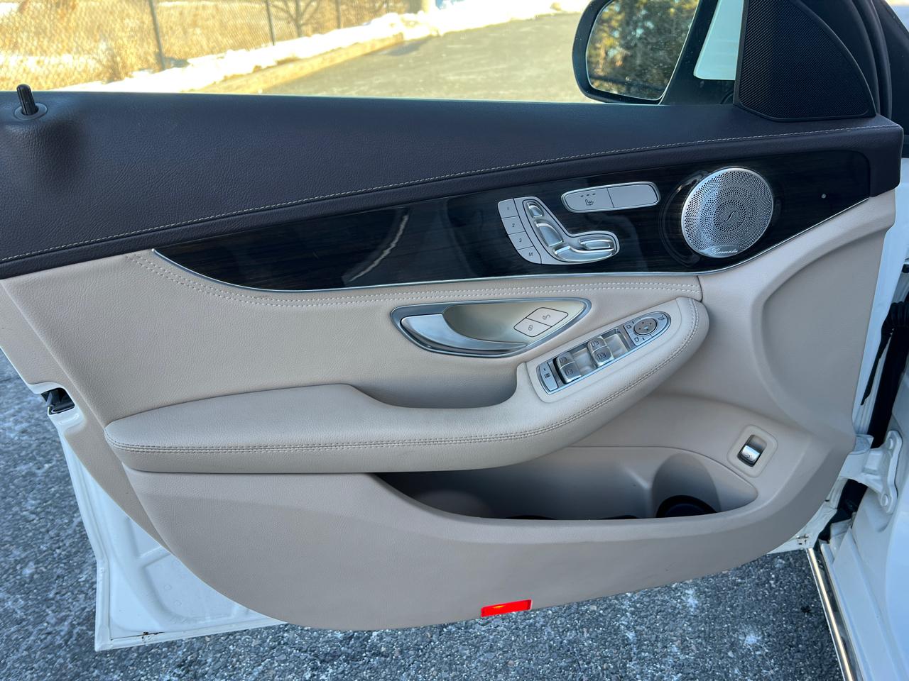 Mercedes-Benz C-Class C300 4MATIC Sedan 2015