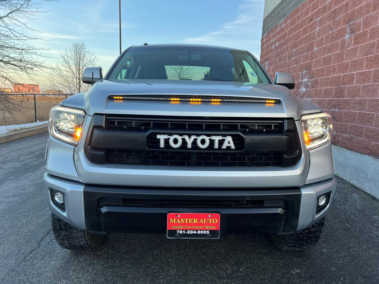 Toyota Tundra SR5 5.7L V8 CrewMax 4WD 2014