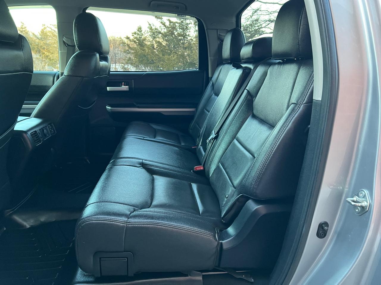 Toyota Tundra SR5 5.7L V8 CrewMax 4WD 2014