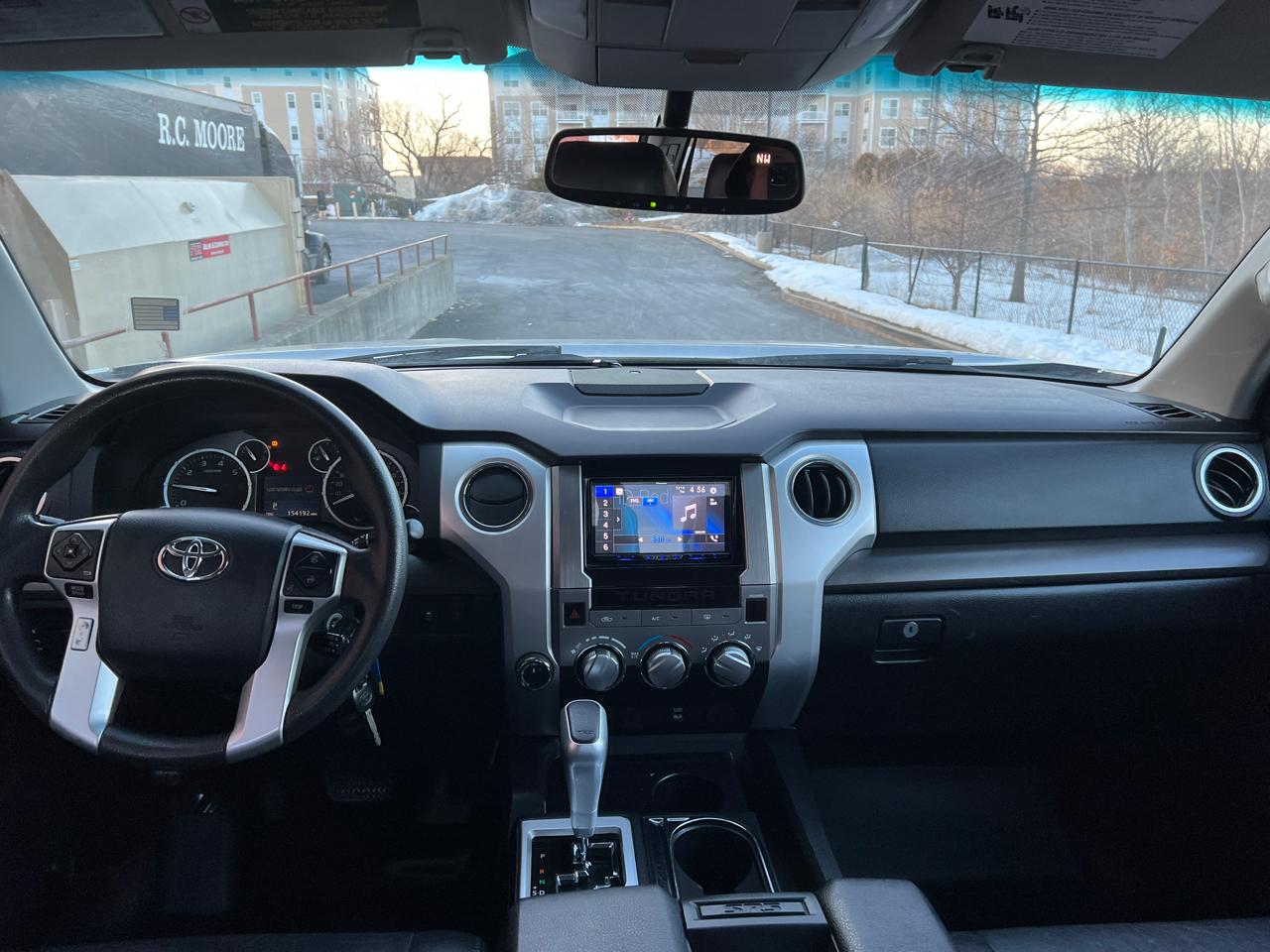 Toyota Tundra SR5 5.7L V8 CrewMax 4WD 2014