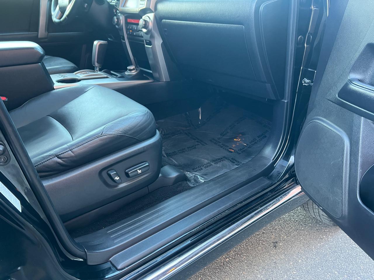 Toyota 4Runner 4WD 4dr V6 Limited (Natl) 2013