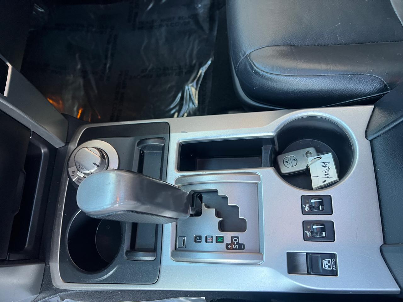 Toyota 4Runner 4WD 4dr V6 Limited (Natl) 2013