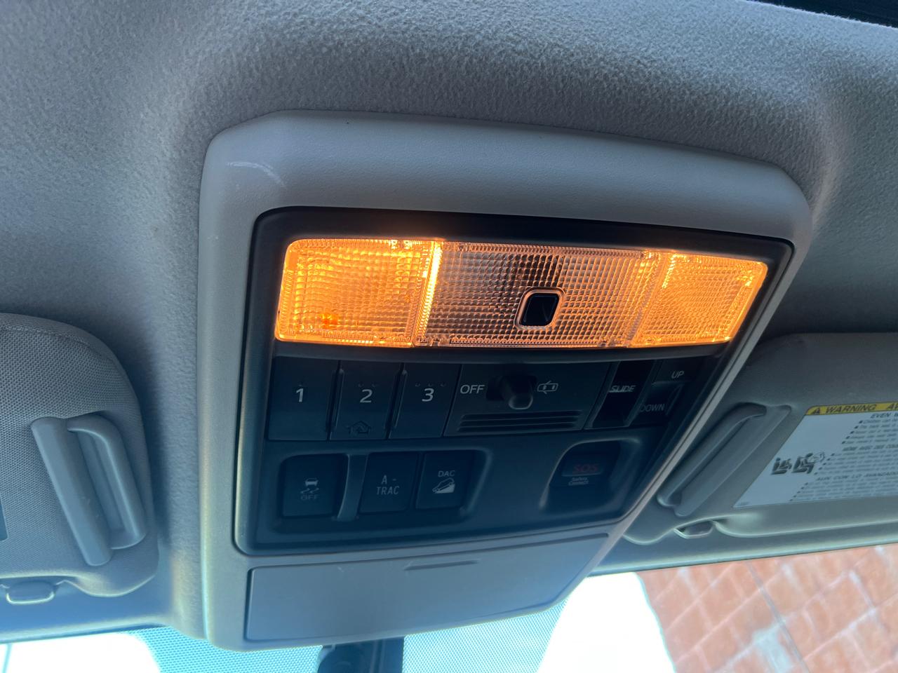 Toyota 4Runner 4WD 4dr V6 Limited (Natl) 2013