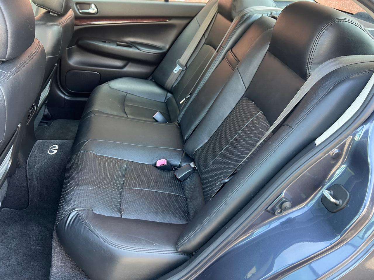 Infiniti G Sedan G37x AWD 2010