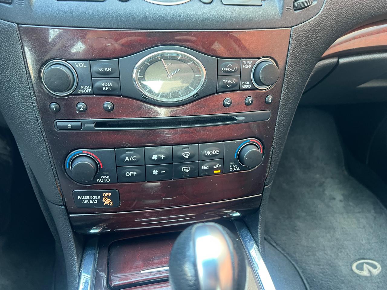 Infiniti G Sedan G37x AWD 2010