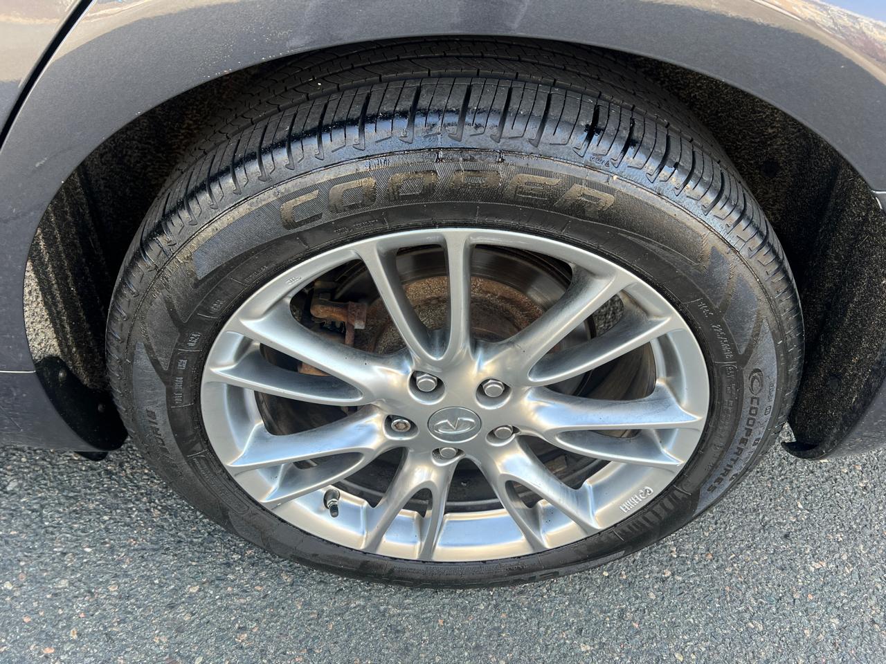 Infiniti G Sedan G37x AWD 2010