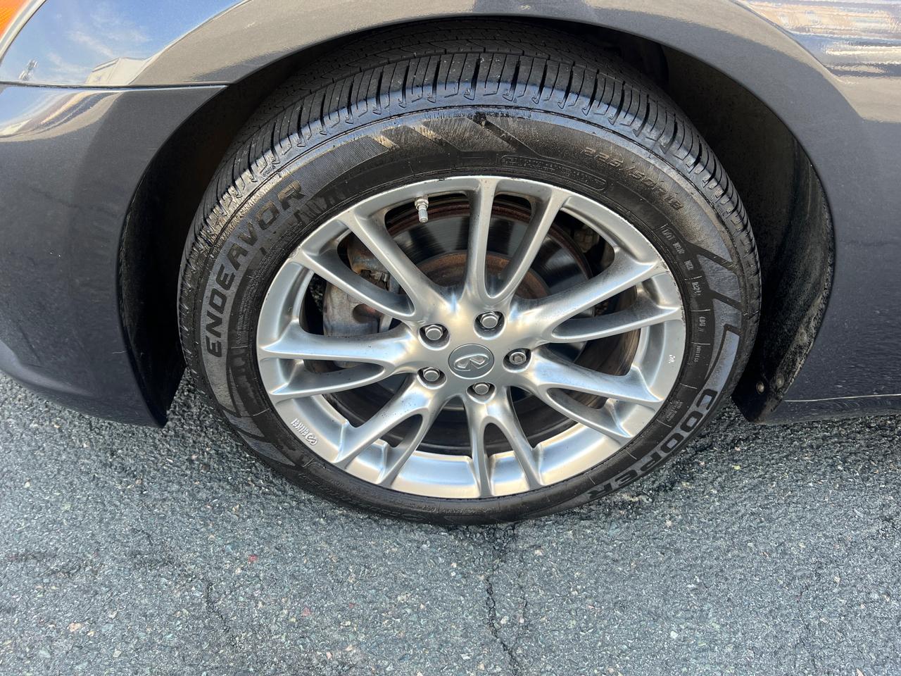 Infiniti G Sedan G37x AWD 2010