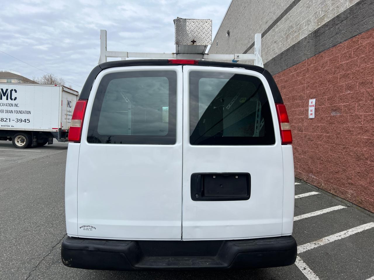 Chevrolet Express 2500 Cargo 2012