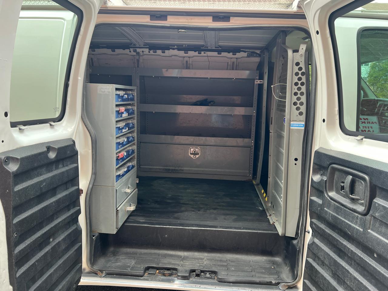 Chevrolet Express 2500 Cargo 2012
