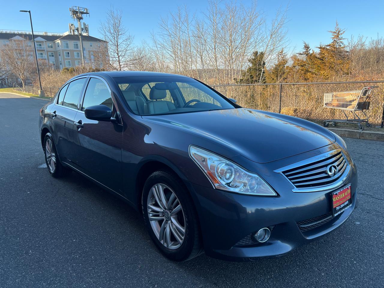 Infiniti G Sedan 37x AWD 2013