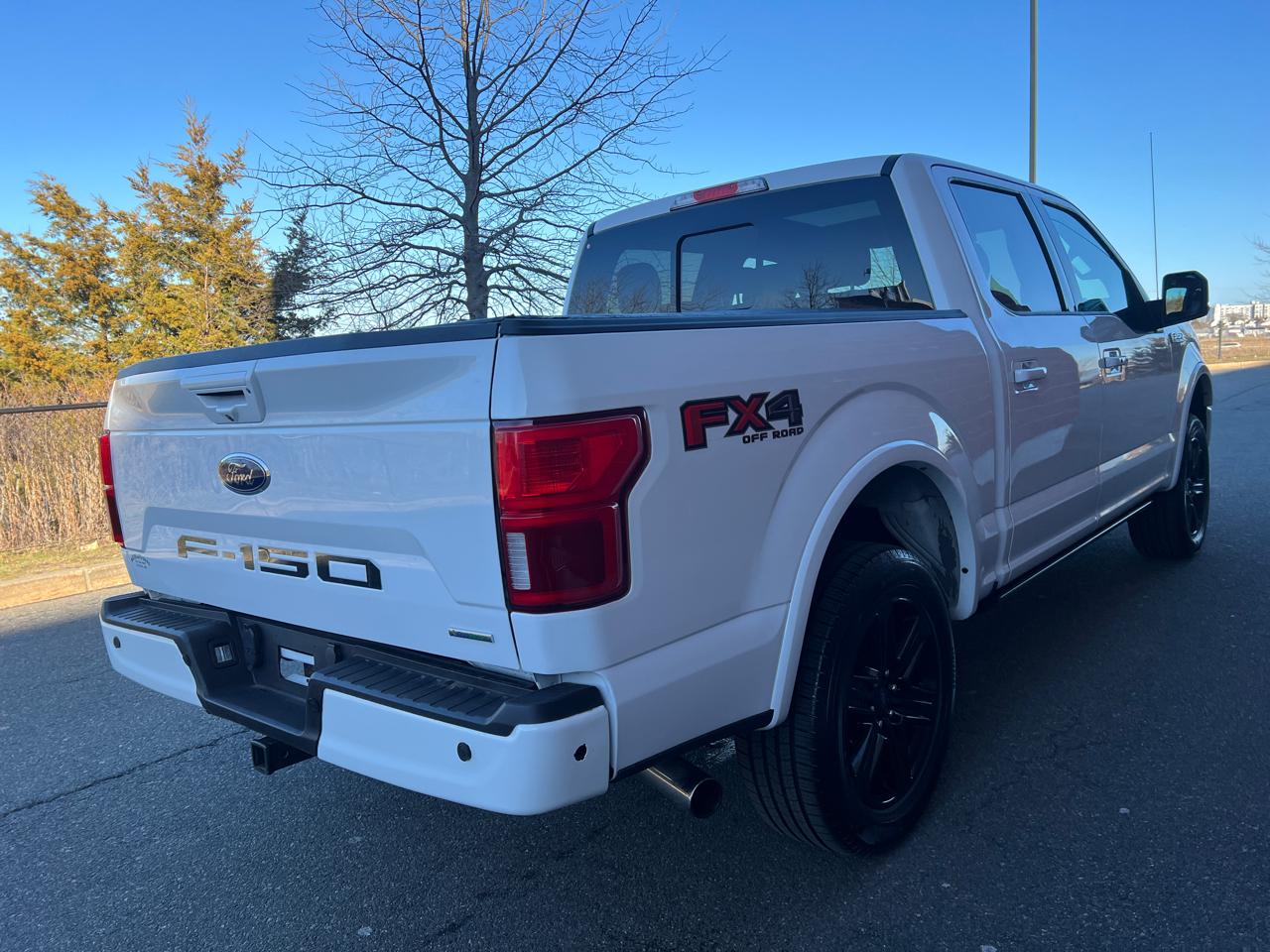Ford F-150 4WD SuperCrew 157" Lariat 2019