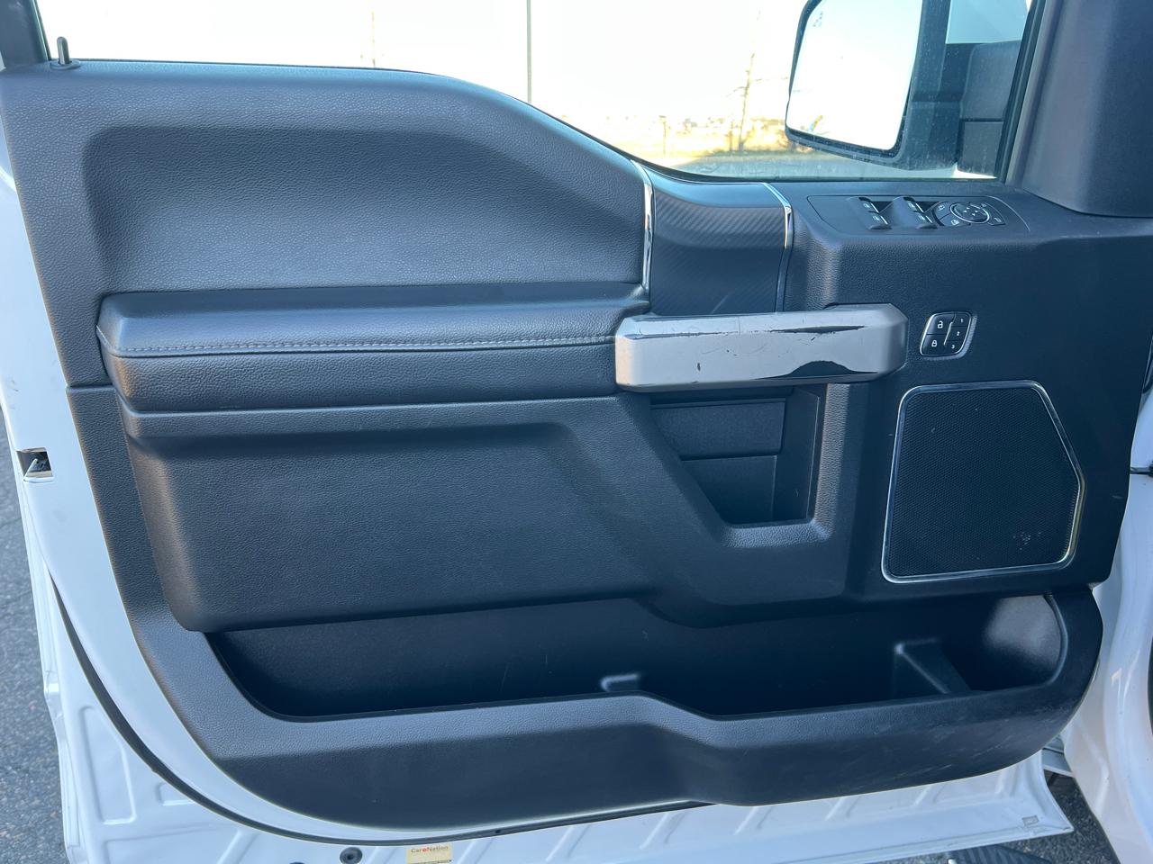 Ford F-150 4WD SuperCrew 157" Lariat 2019