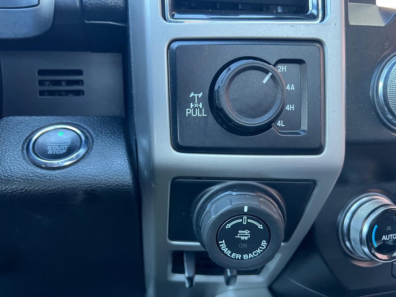 Ford F-150 4WD SuperCrew 157" Lariat 2019