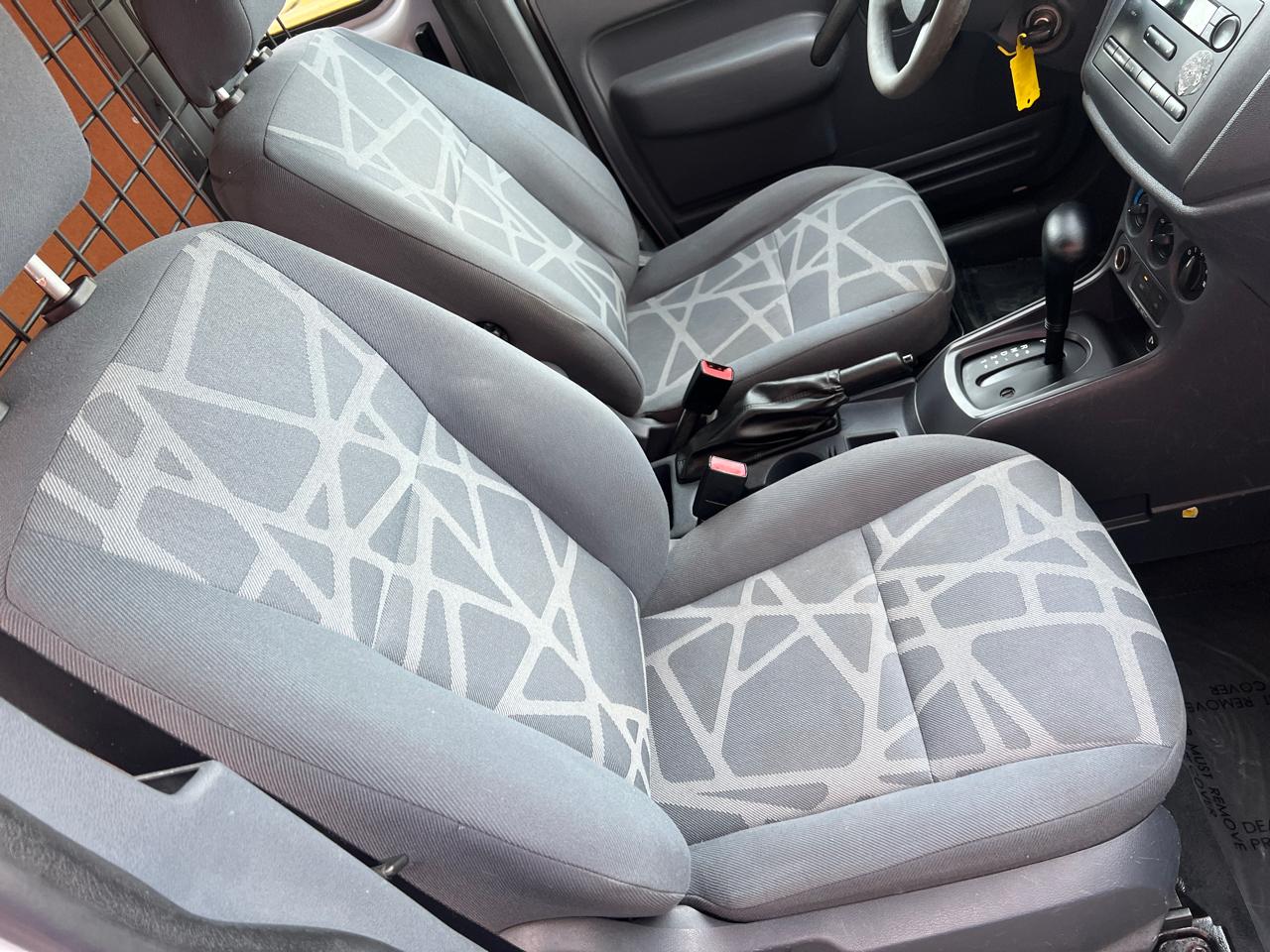 Ford Transit Connect XL 2012