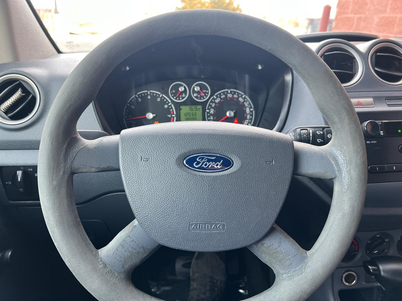 Ford Transit Connect XL 2012