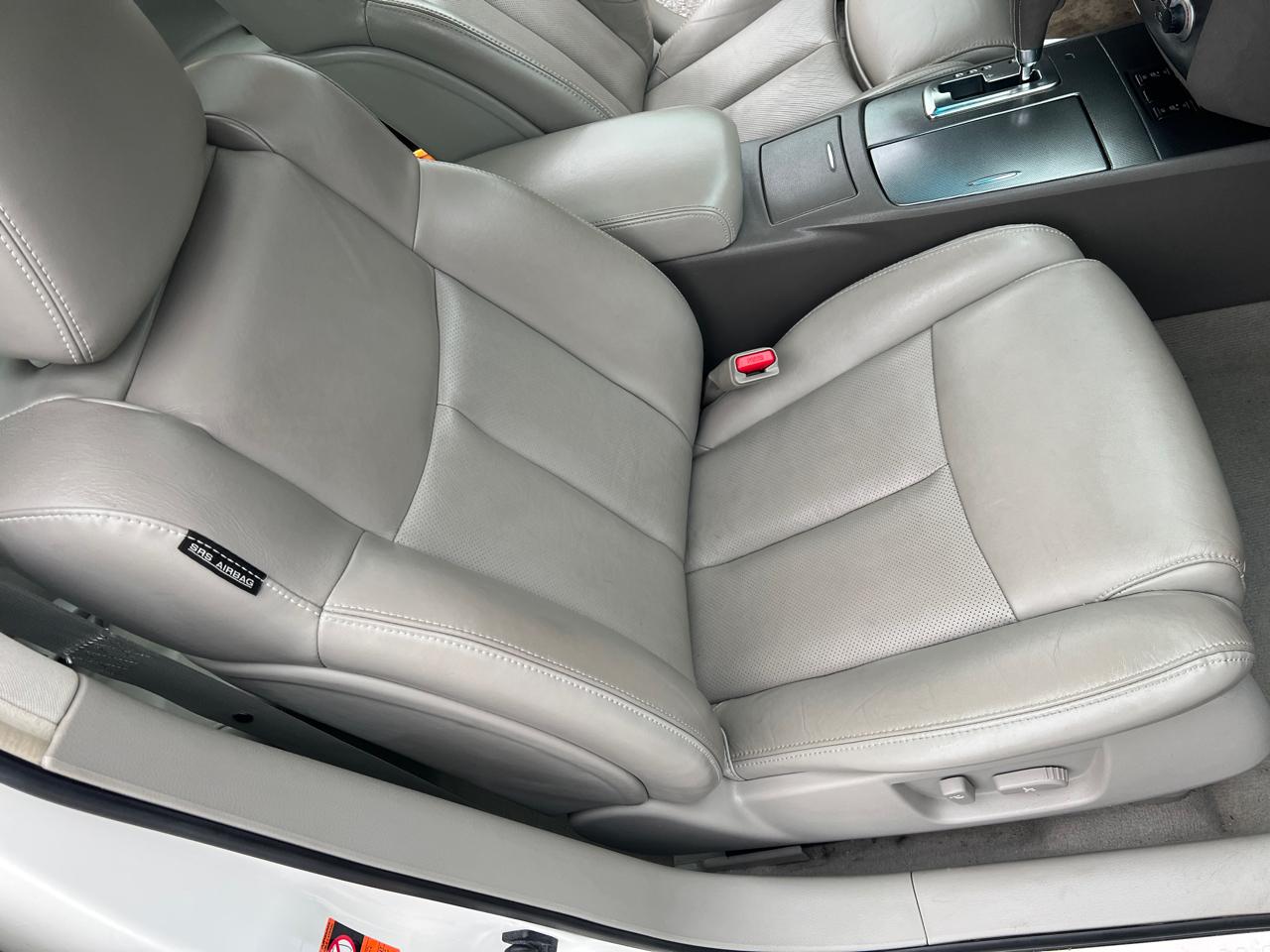 Nissan Maxima S 2009