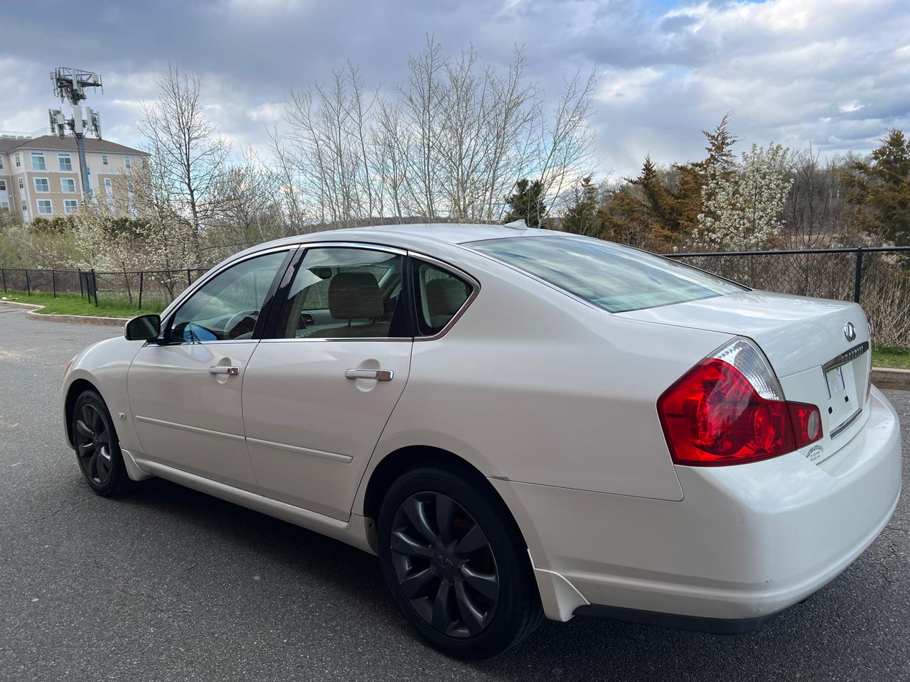 Infiniti M 35 4WD 2007