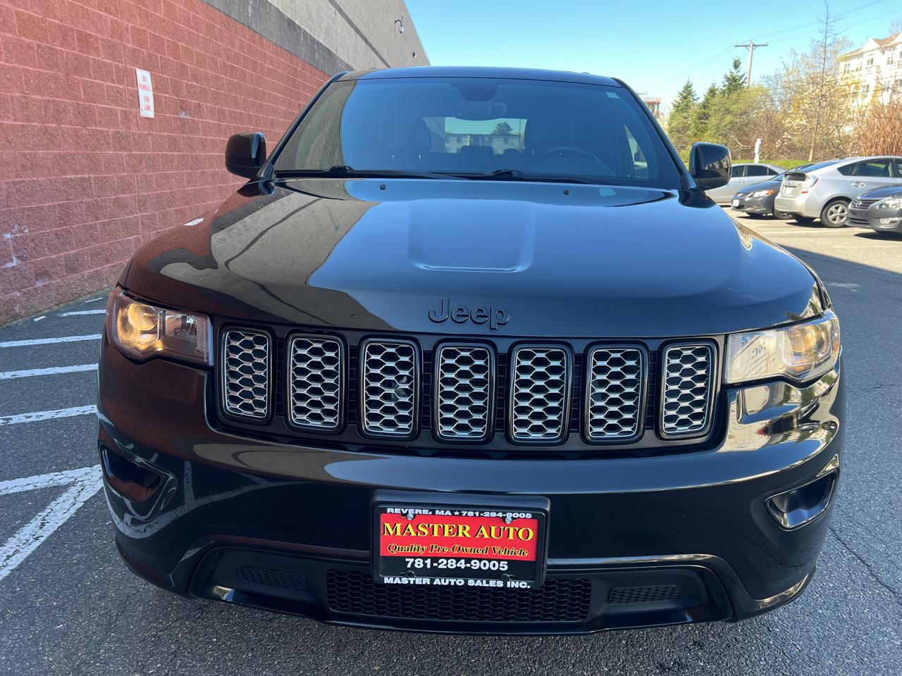 Jeep Grand Cherokee 4WD 4dr Laredo Altitude 2017