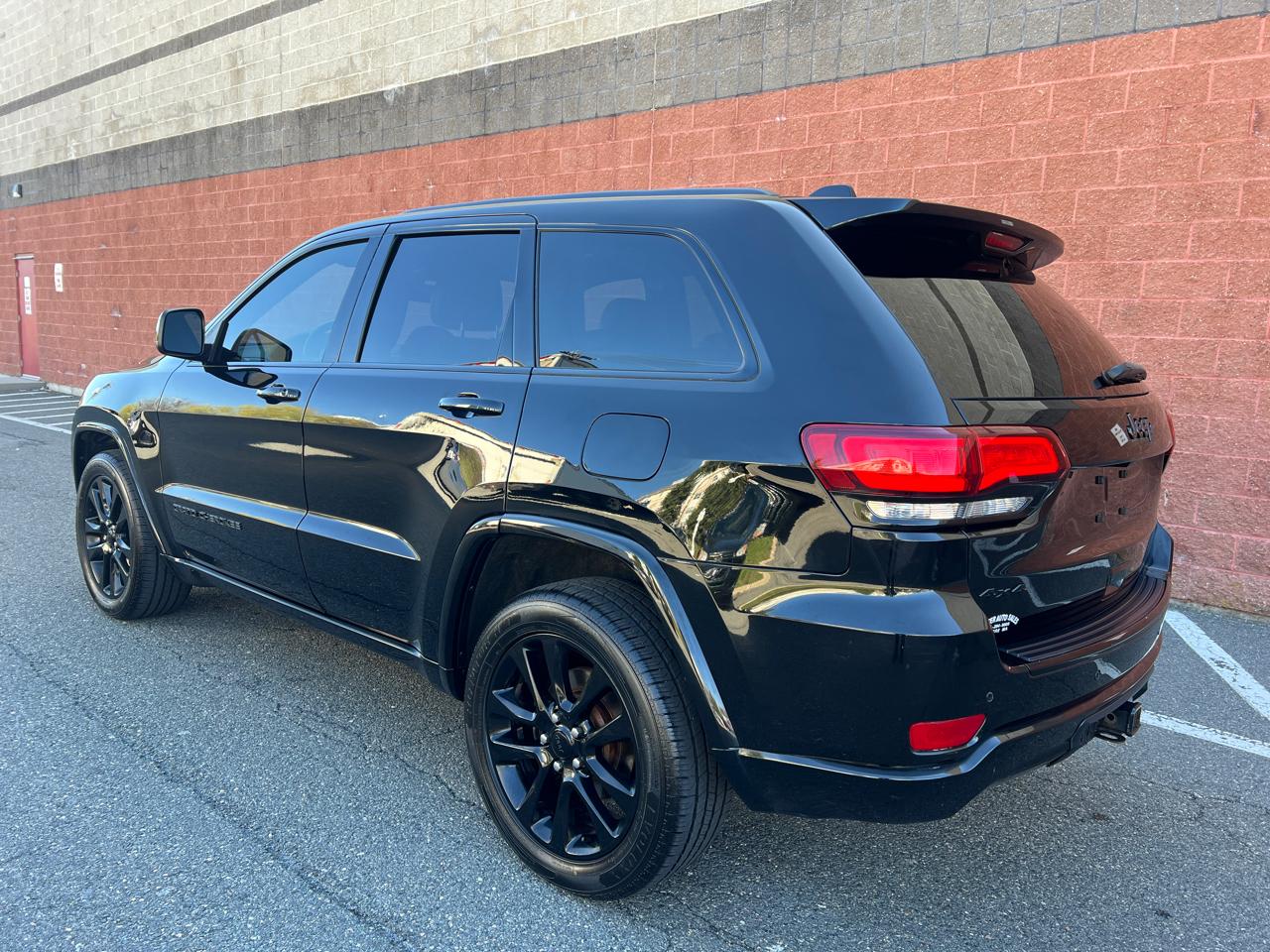 Jeep Grand Cherokee 4WD 4dr Laredo Altitude 2017