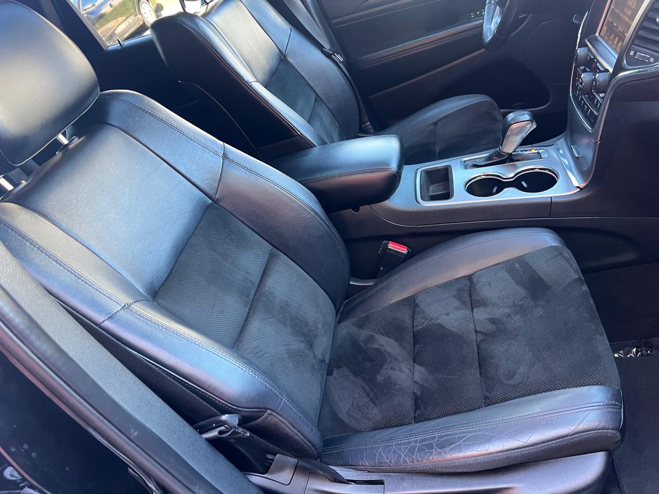 Jeep Grand Cherokee 4WD 4dr Laredo Altitude 2017