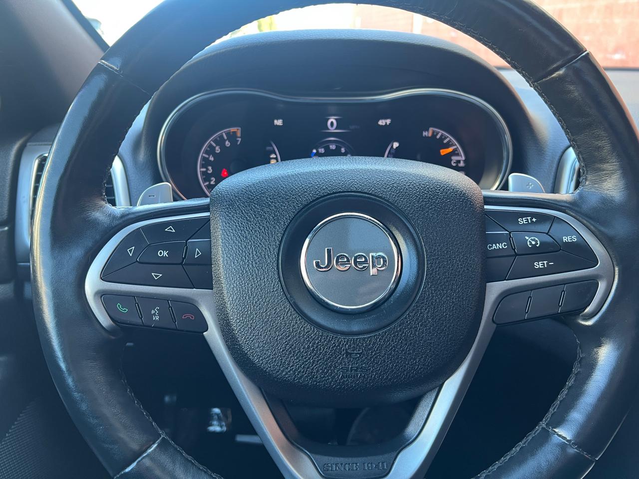 Jeep Grand Cherokee 4WD 4dr Laredo Altitude 2017