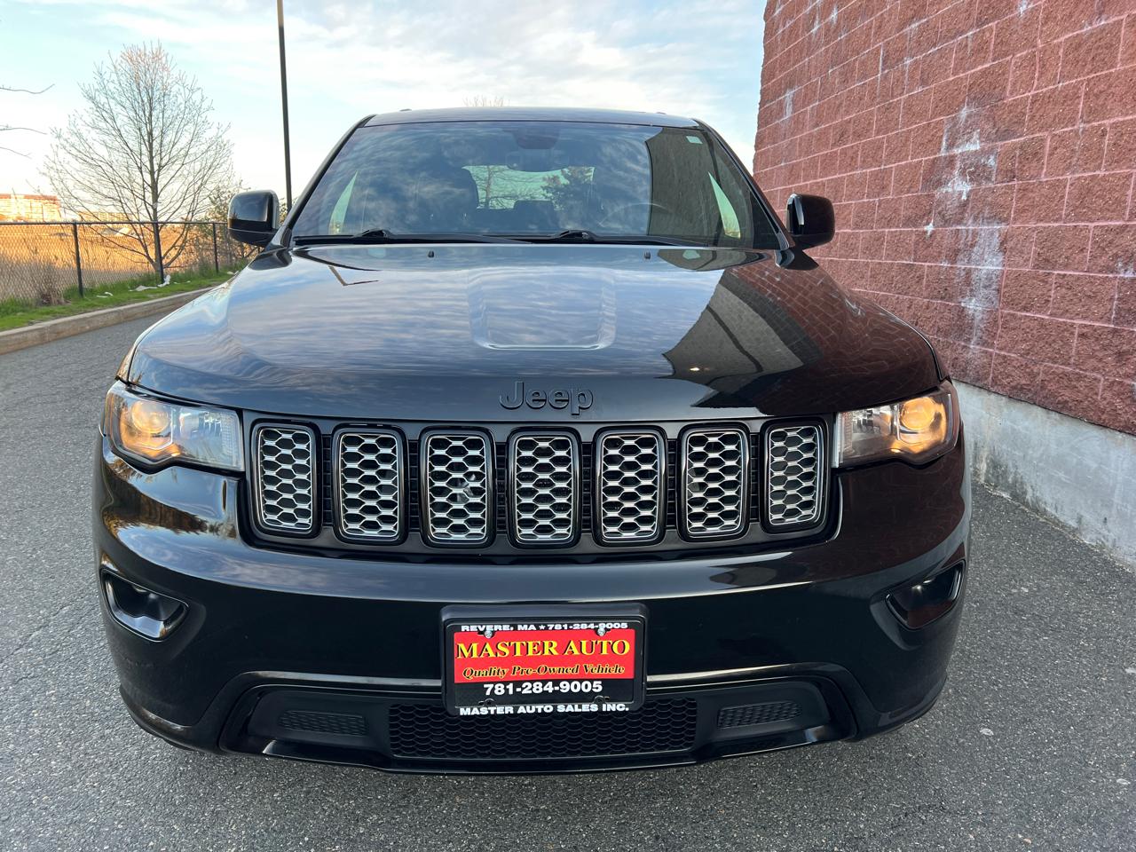 Jeep Grand Cherokee 4WD 4dr Laredo Altitude 2017