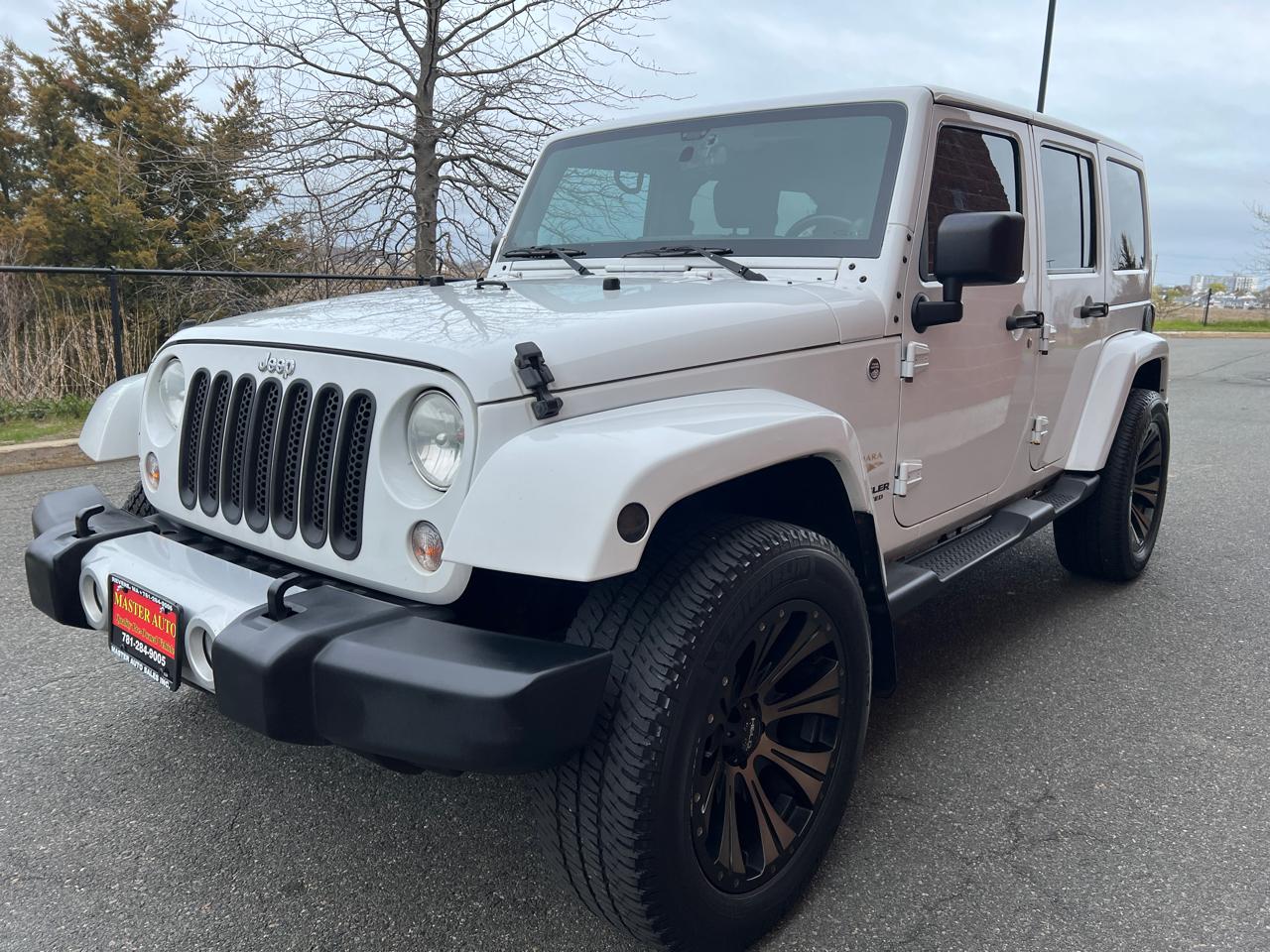 Jeep Wrangler Unlimited Sahara 4WD 2014