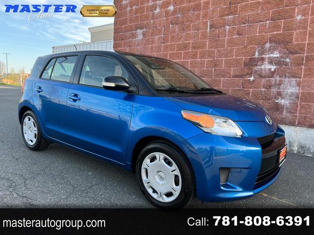 Blue 2013 Scion xD Base Hatchback Front-Wheel Drive Automatic