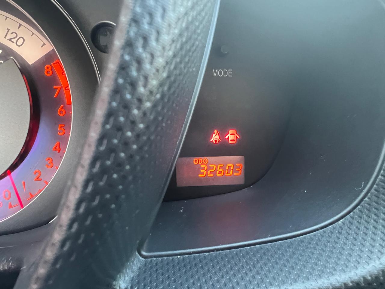 Scion xD 5-Door Hatchback 4-Spd AT 2013