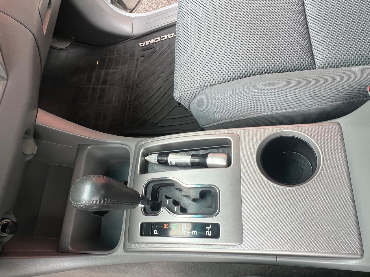 Toyota Tacoma 4WD Access Cab V6 AT TRD Off Road (Natl) 2008