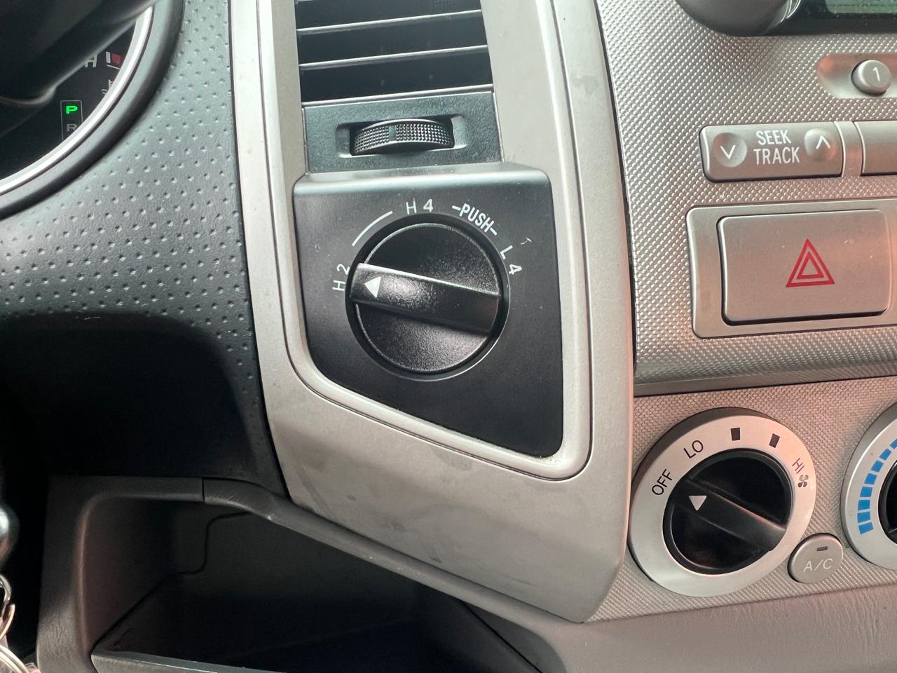 Toyota Tacoma 4WD Access Cab V6 AT TRD Off Road (Natl) 2008