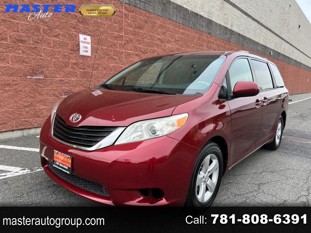 Toyota Sienna LE FWD 8-Passenger V6 2014