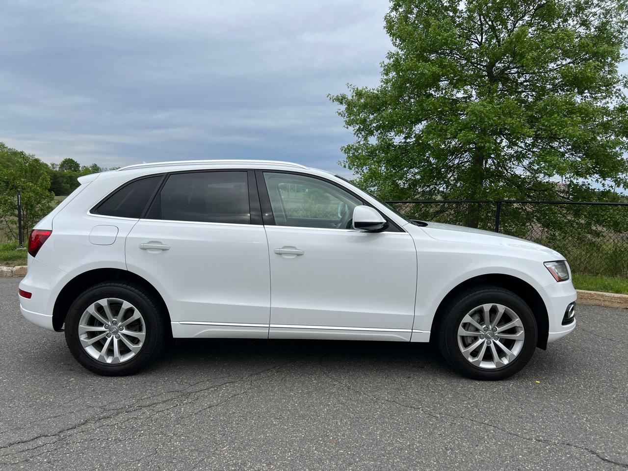 Audi Q5 2.0T Premium quattro 2016
