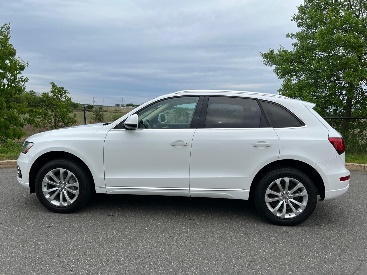 Audi Q5 2.0T Premium quattro 2016