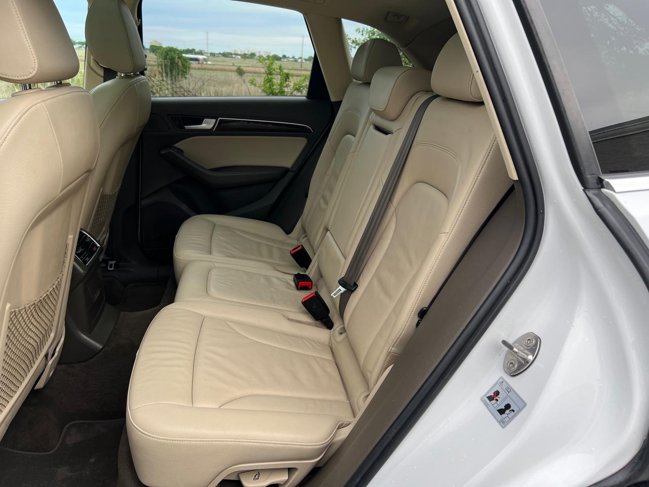 Audi Q5 2.0T Premium quattro 2016