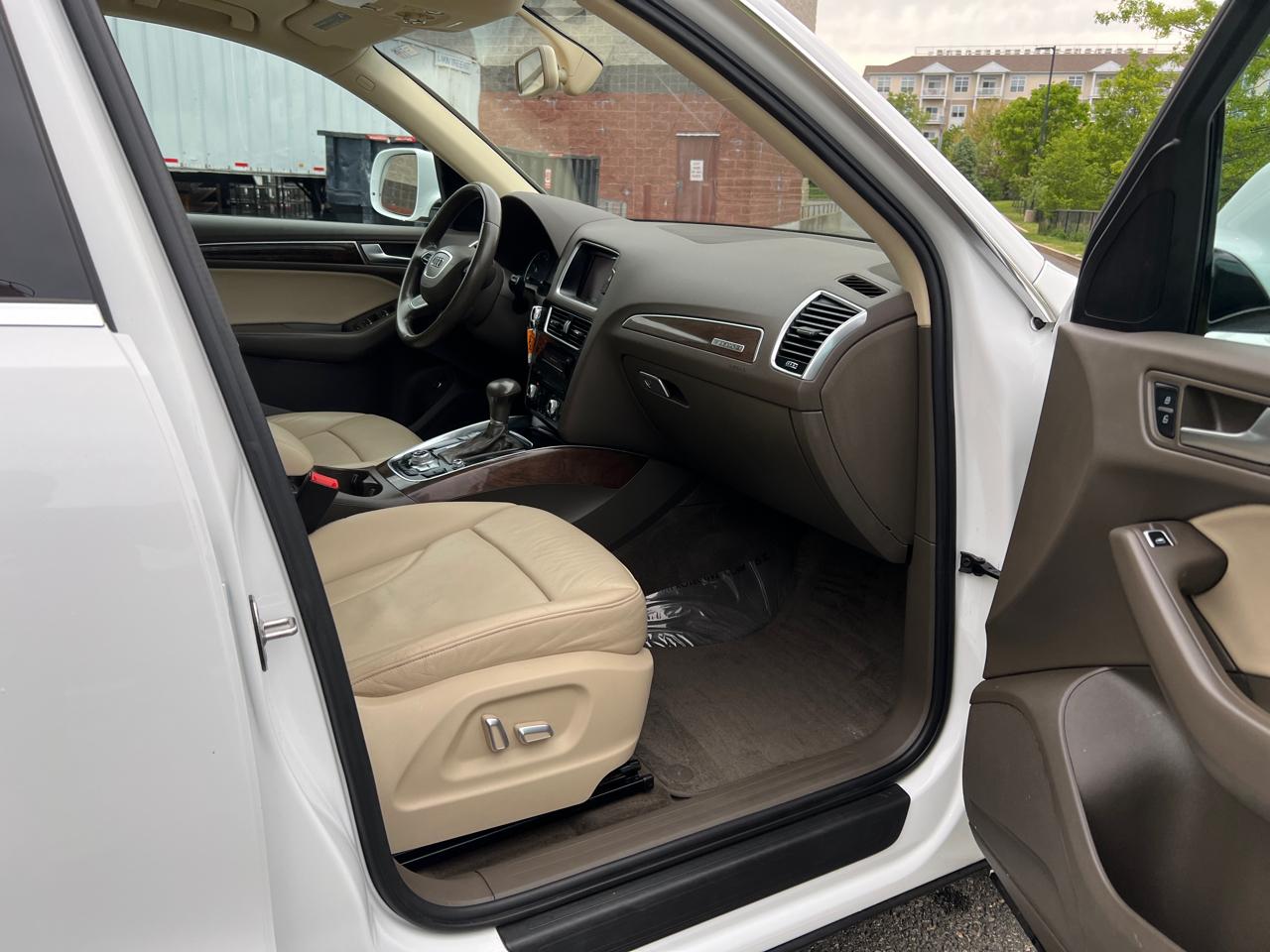 Audi Q5 2.0T Premium quattro 2016