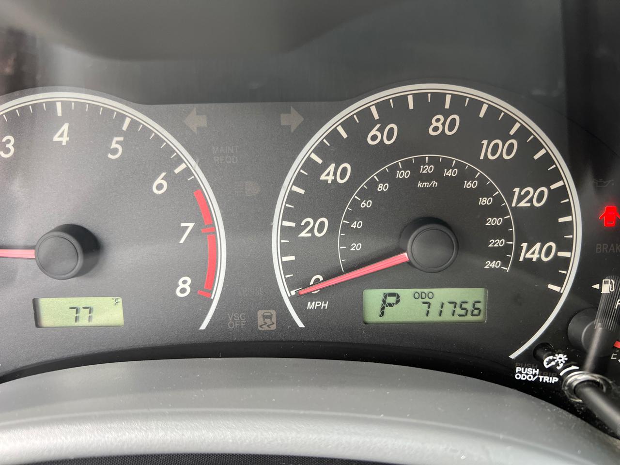 Toyota Corolla 4dr Sdn Auto LE (Natl) 2010