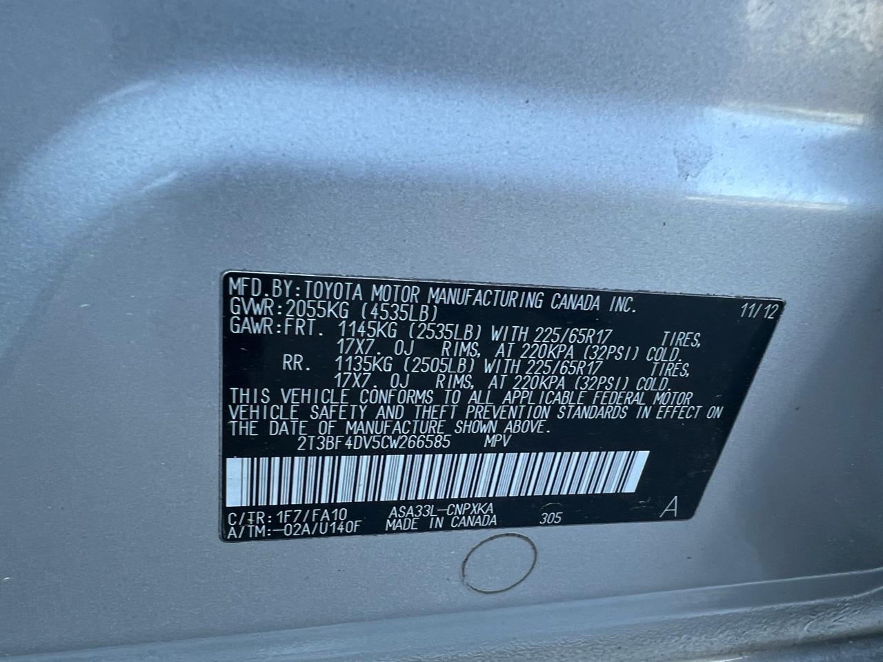Toyota RAV4 XLE 4D SUV AWD 2012