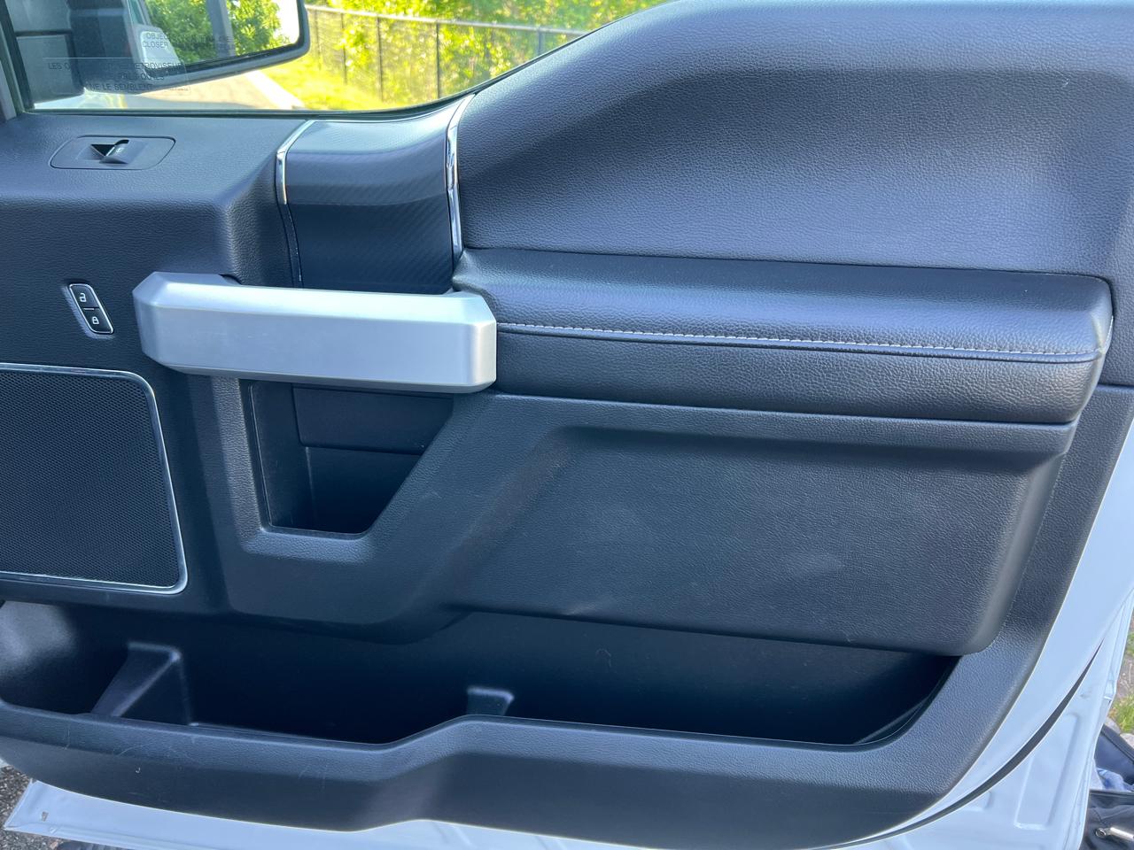 Ford F-150 4WD SuperCrew 150" FX4 2019