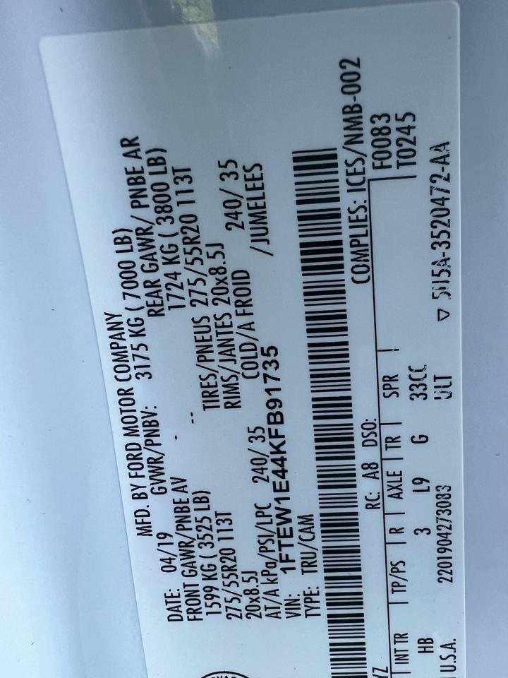 Ford F-150 4WD SuperCrew 150" FX4 2019